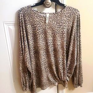 Long sleeve , crepas brand, never worn